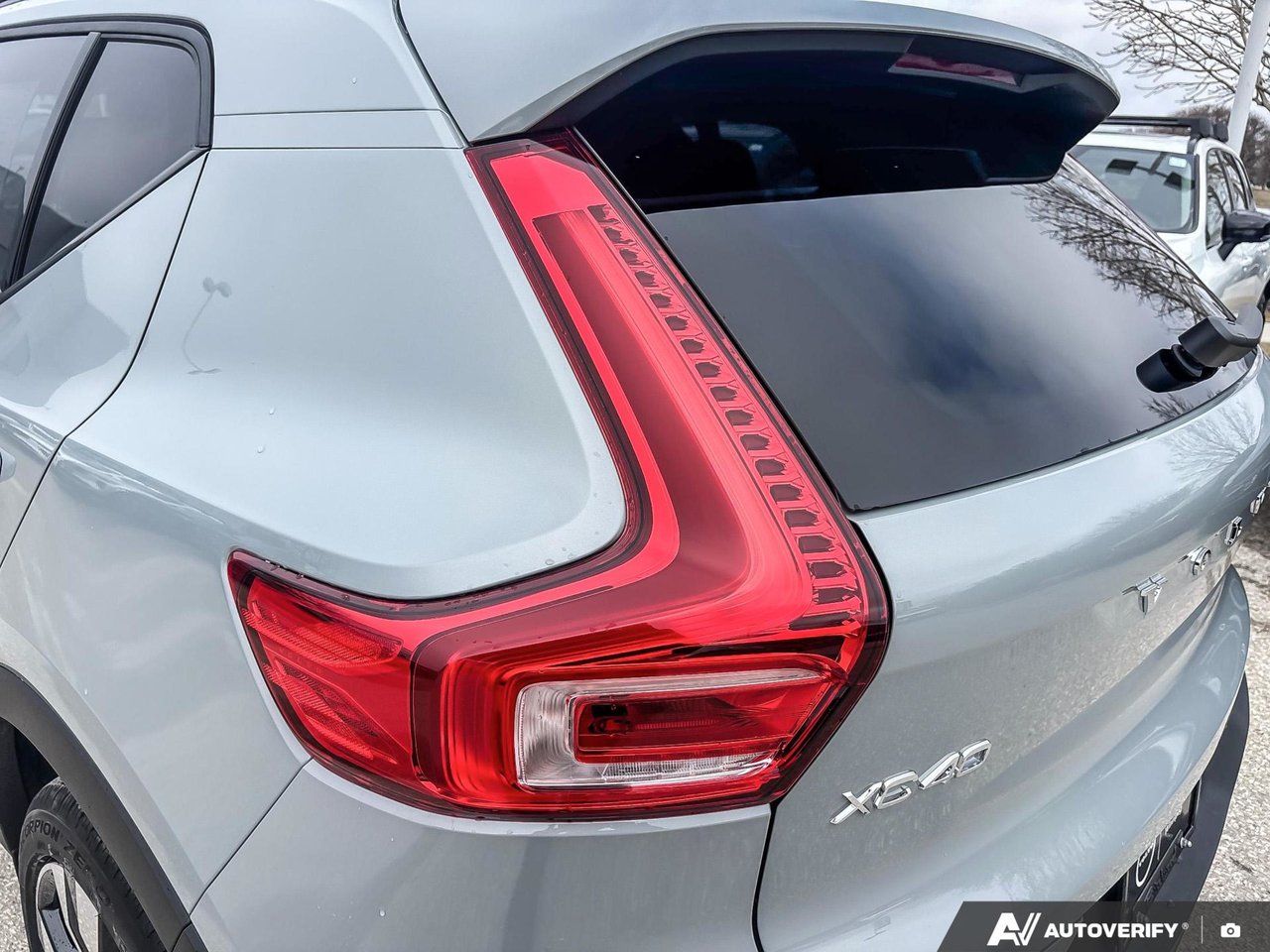 2026 Volvo XC40 Plus Dark Theme-11