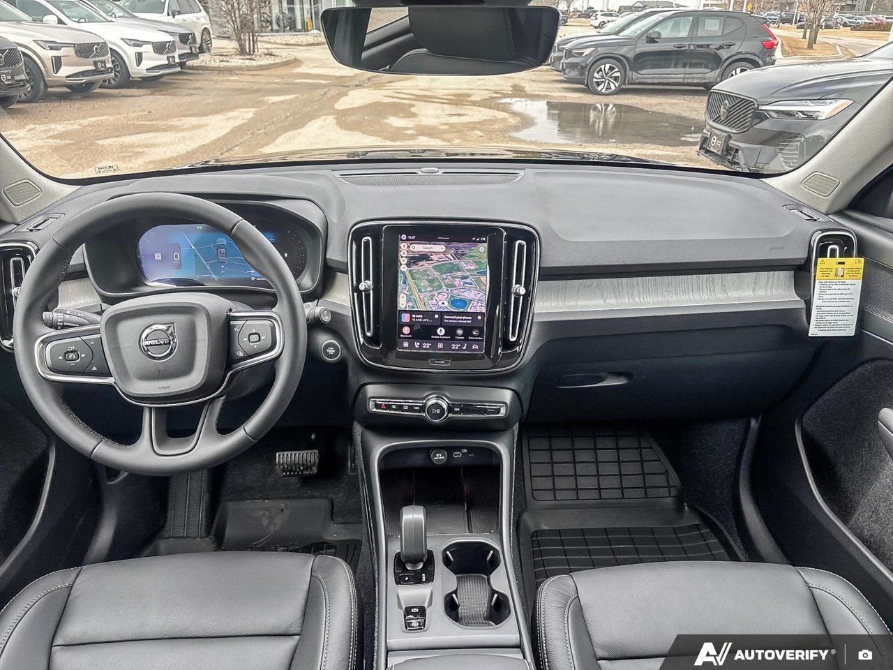 2026 Volvo XC40 Core Dark Theme-24
