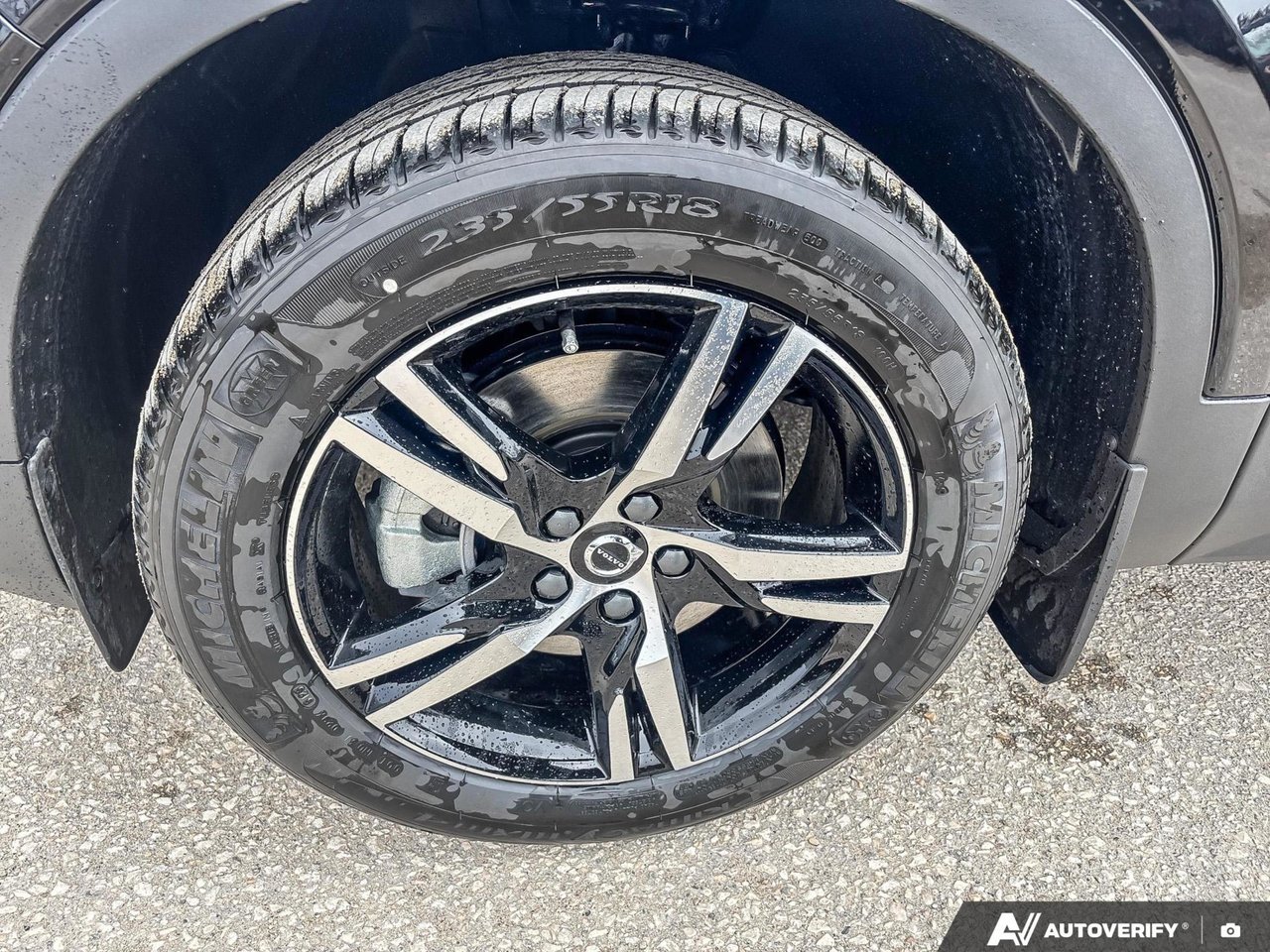 2026 Volvo XC40 Core Dark Theme-8