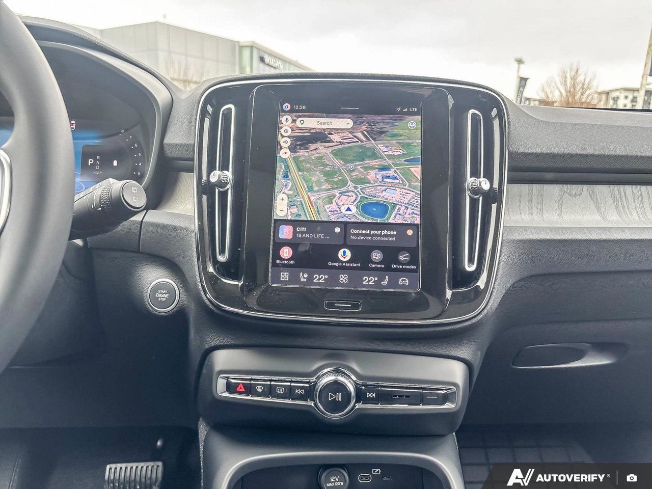 2026 Volvo XC40 Core Dark Theme-19