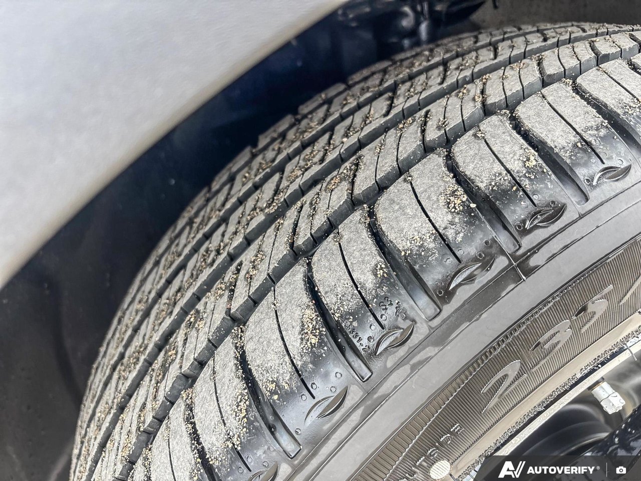 2026 Volvo XC40 Core Dark Theme-9