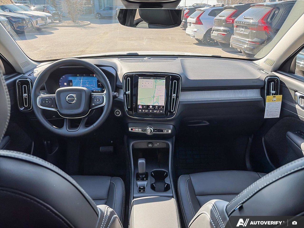 2026 Volvo XC40 Core Dark Theme-24