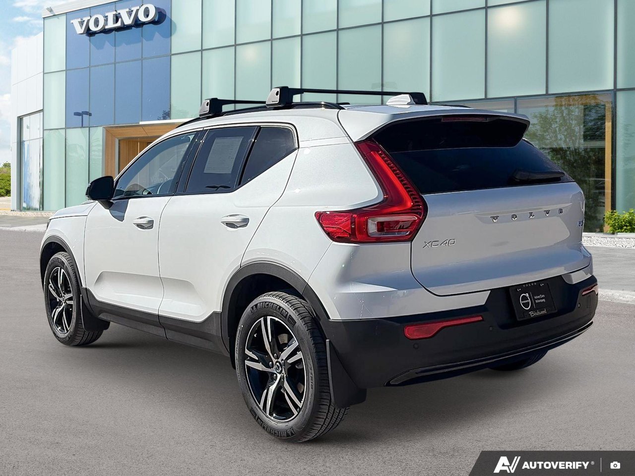 2026 Volvo XC40 Core Dark Theme-3