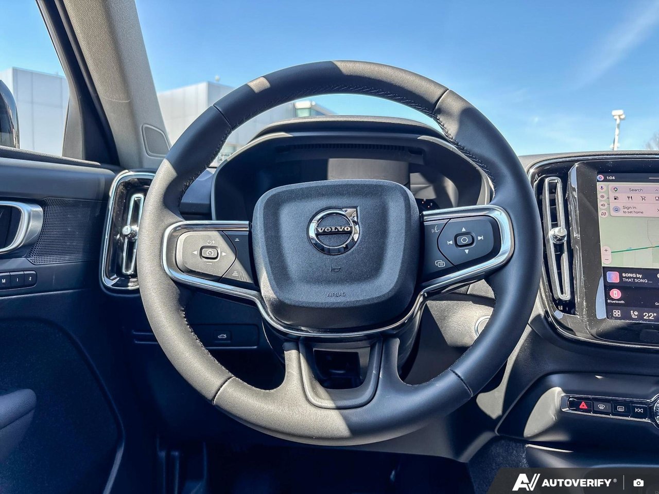 2026 Volvo XC40 Core Dark Theme-13