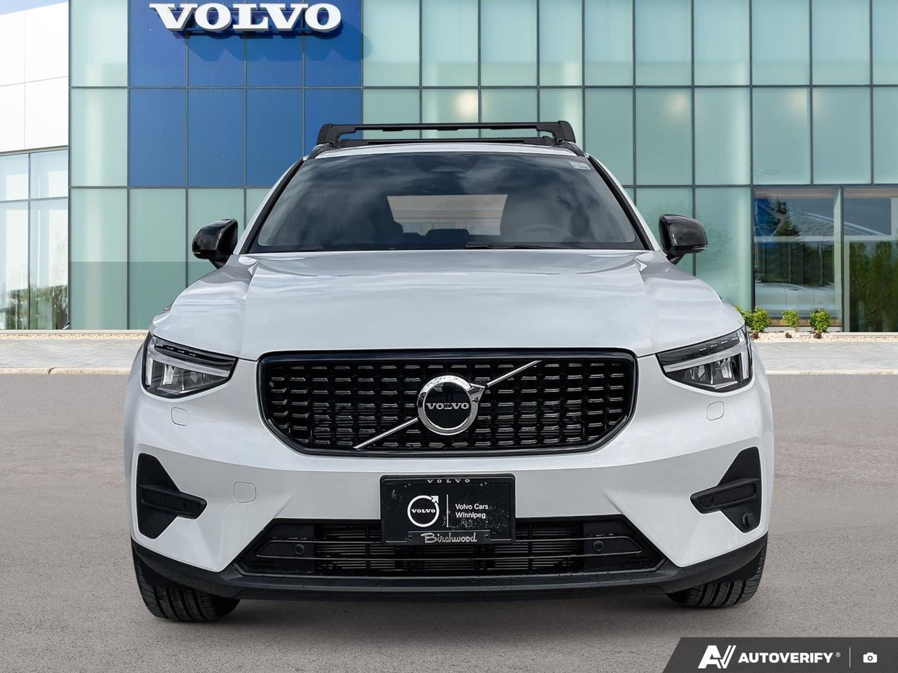 2026 Volvo XC40 Core Dark Theme-4