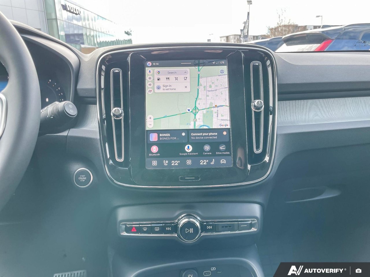 2026 Volvo XC40 Core Dark Theme-18
