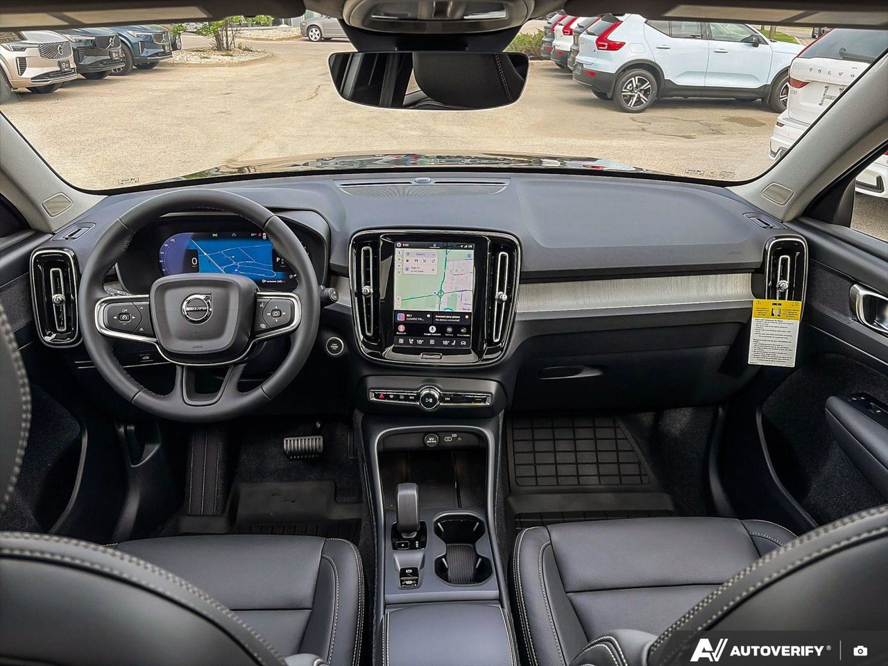2026 Volvo XC40 Core Dark Theme-24