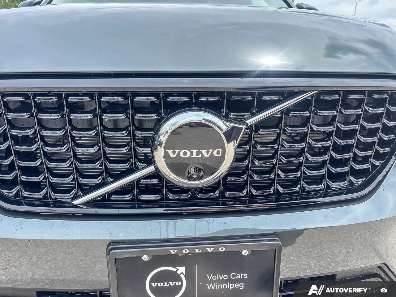2026 Volvo XC40 Plus Dark Theme-6