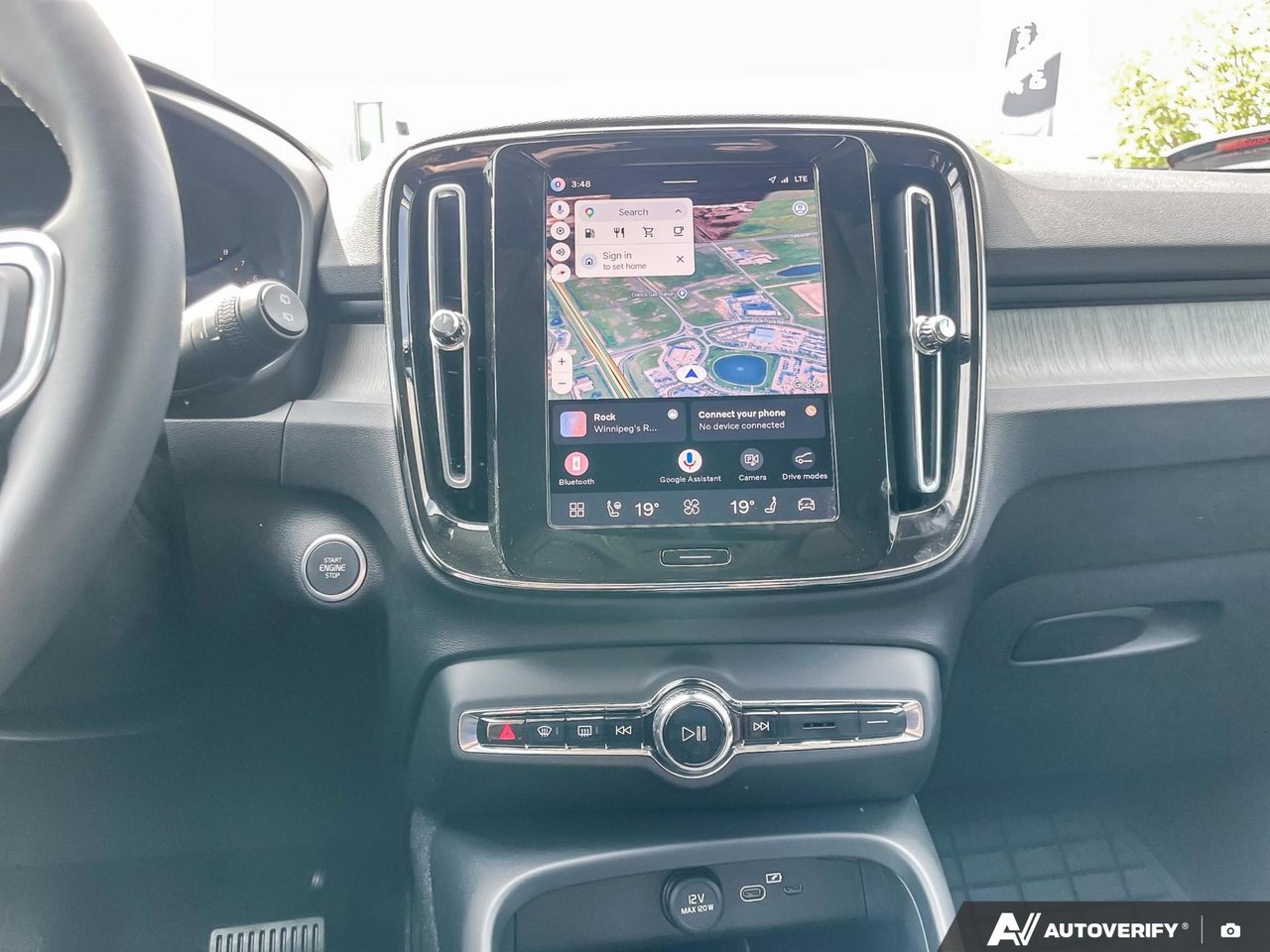 2026 Volvo XC40 Core Dark Theme-19