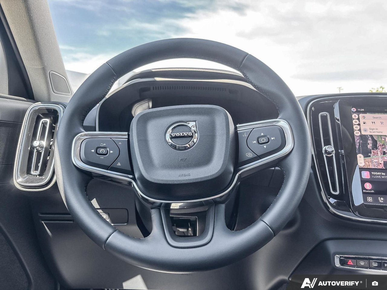 2026 Volvo XC40 Core Dark Theme-13