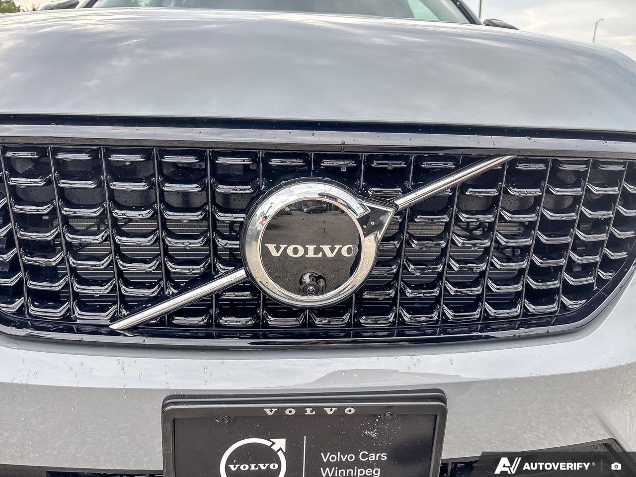 2026 Volvo XC40 Plus Dark Theme-6