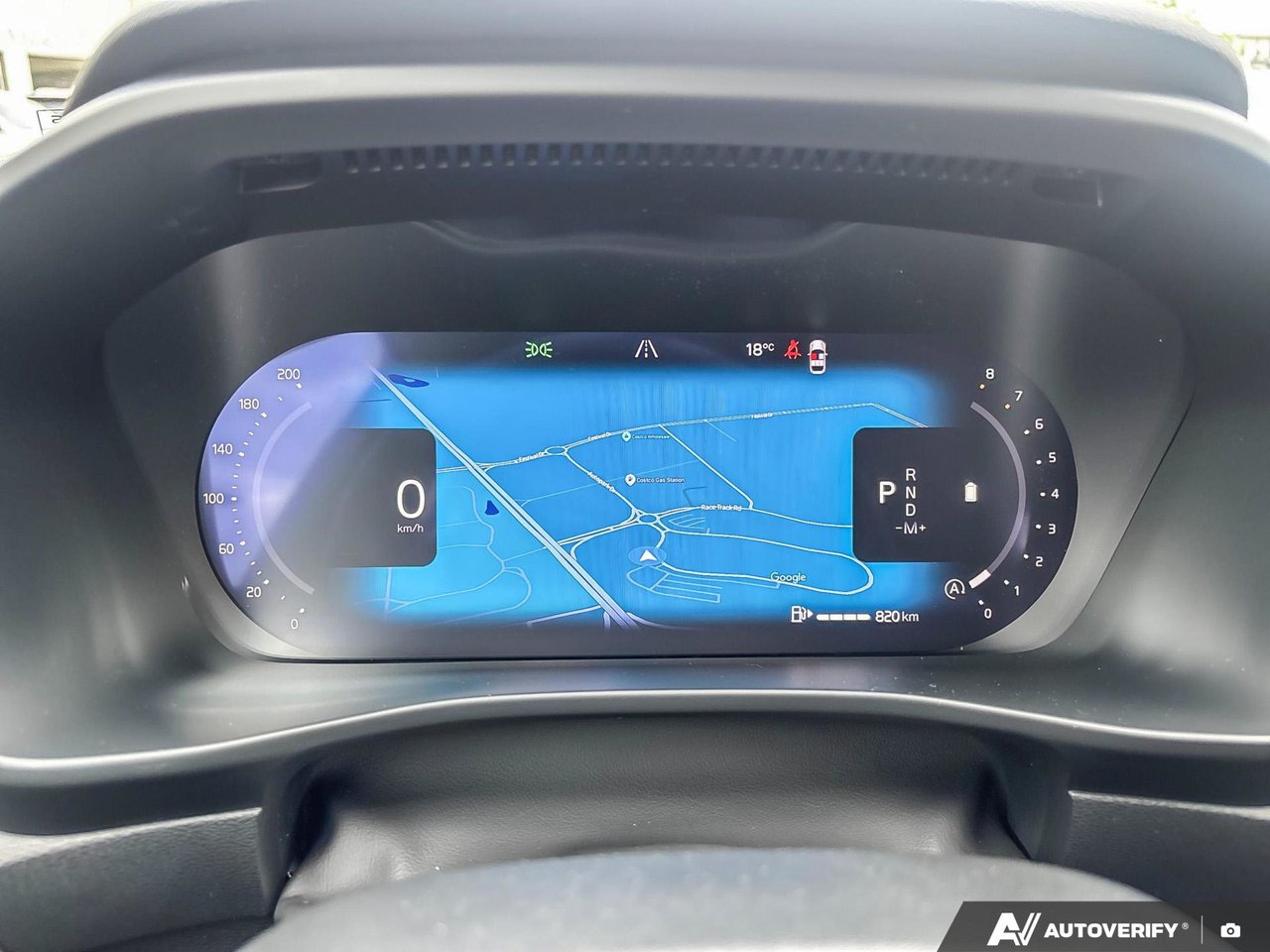 2026 Volvo XC40 Plus Dark Theme-15