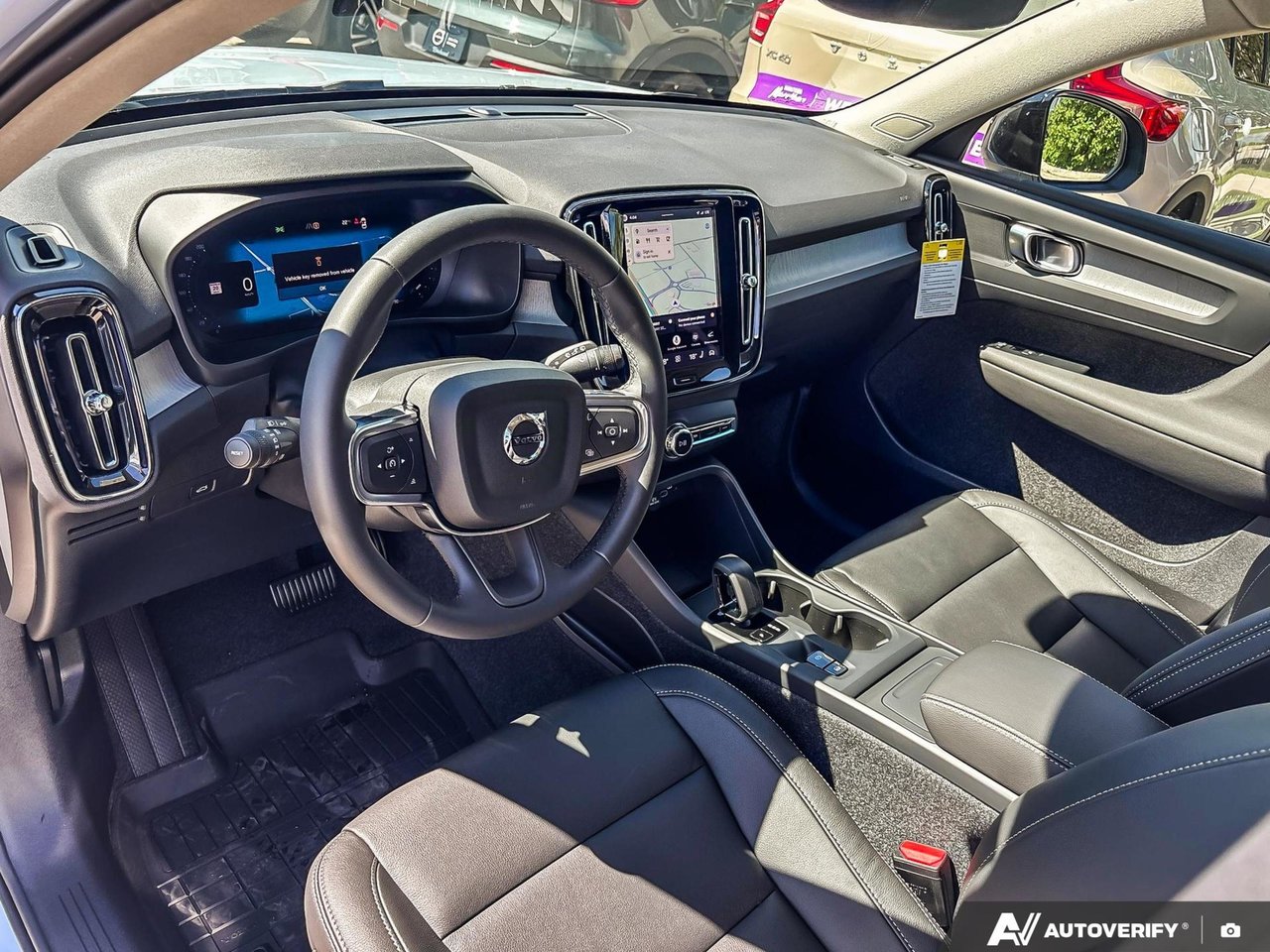 2026 Volvo XC40 Core Dark Theme-13