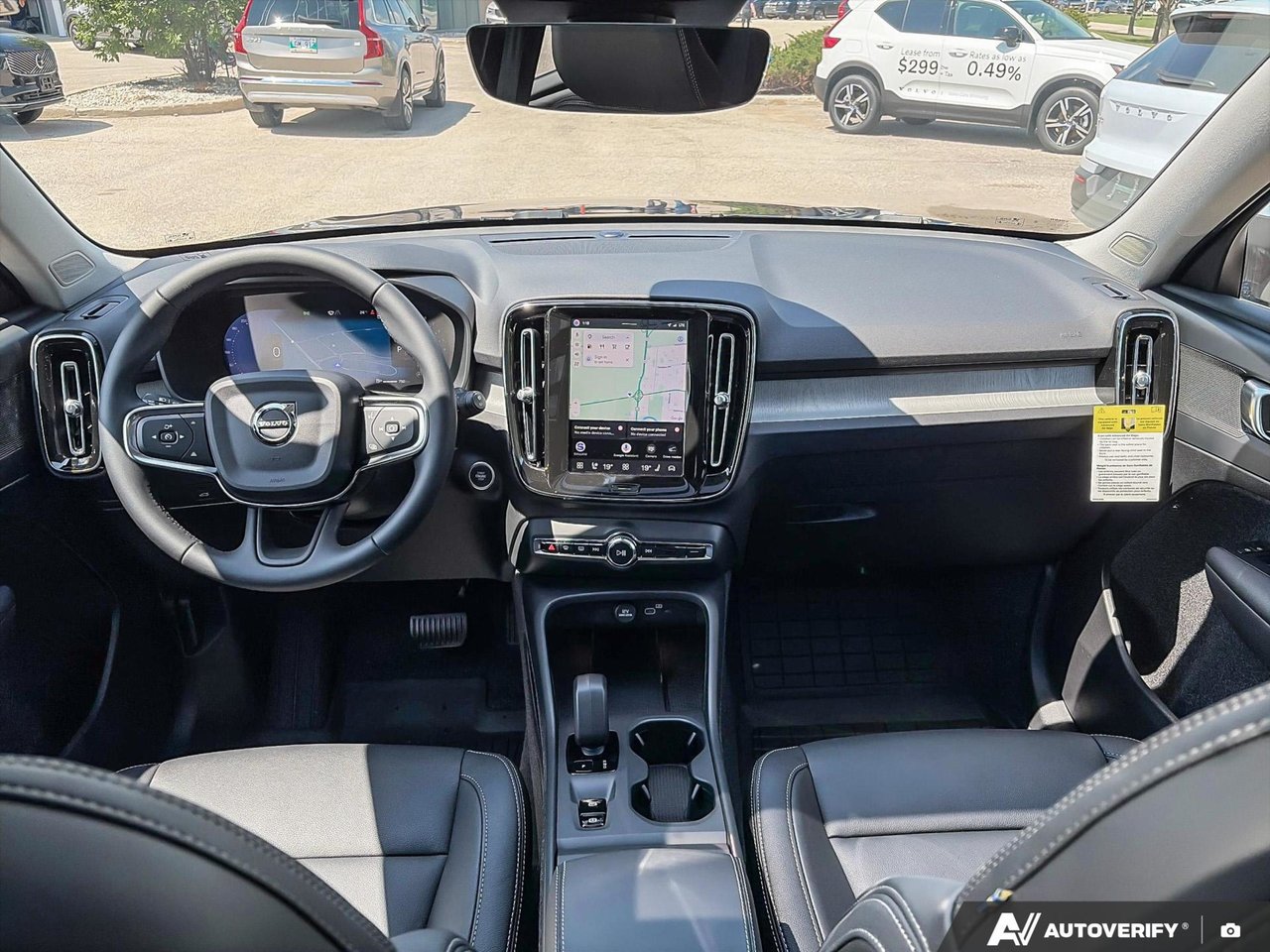 2026 Volvo XC40 Core Dark Theme-24