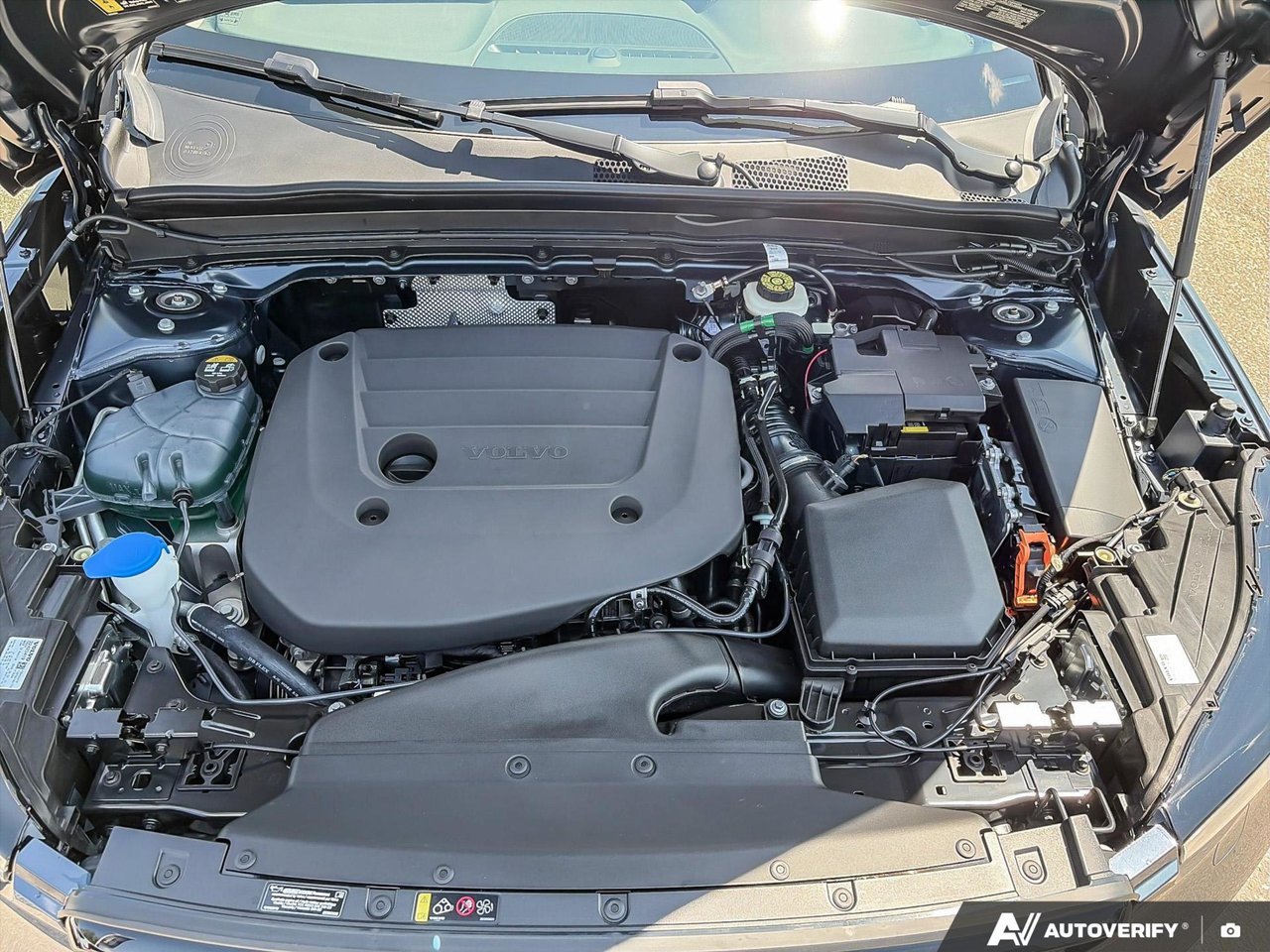 2026 Volvo XC40 Core Dark Theme-7