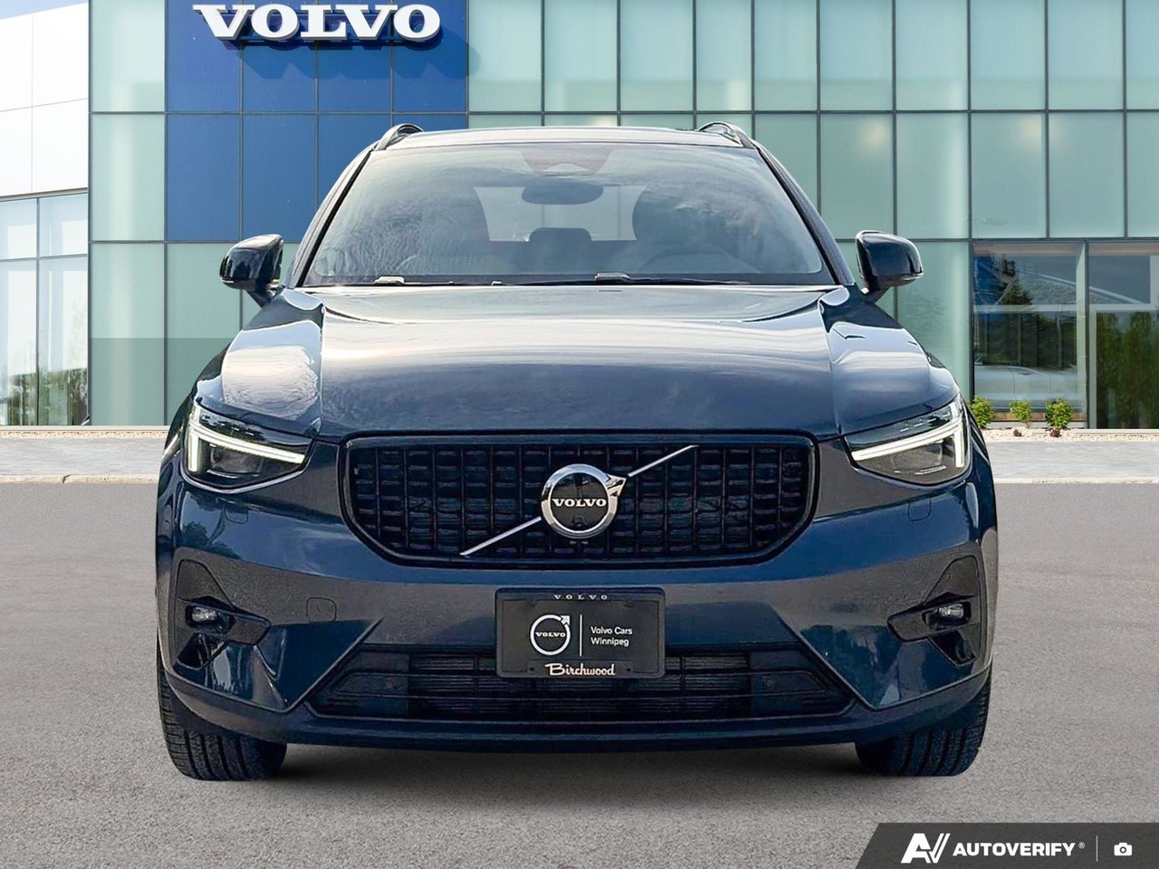 2026 Volvo XC40 Ultra Dark Theme-4