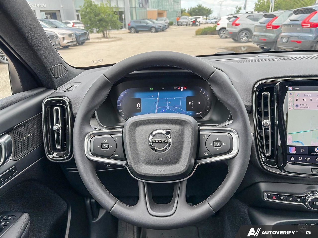 2026 Volvo XC40 Plus Dark Theme-13
