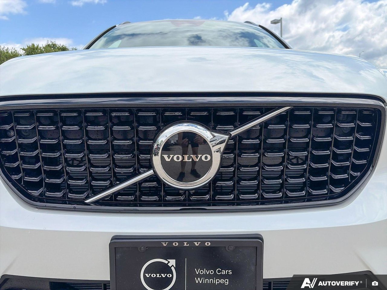 2026 Volvo XC40 Core Dark Theme-5
