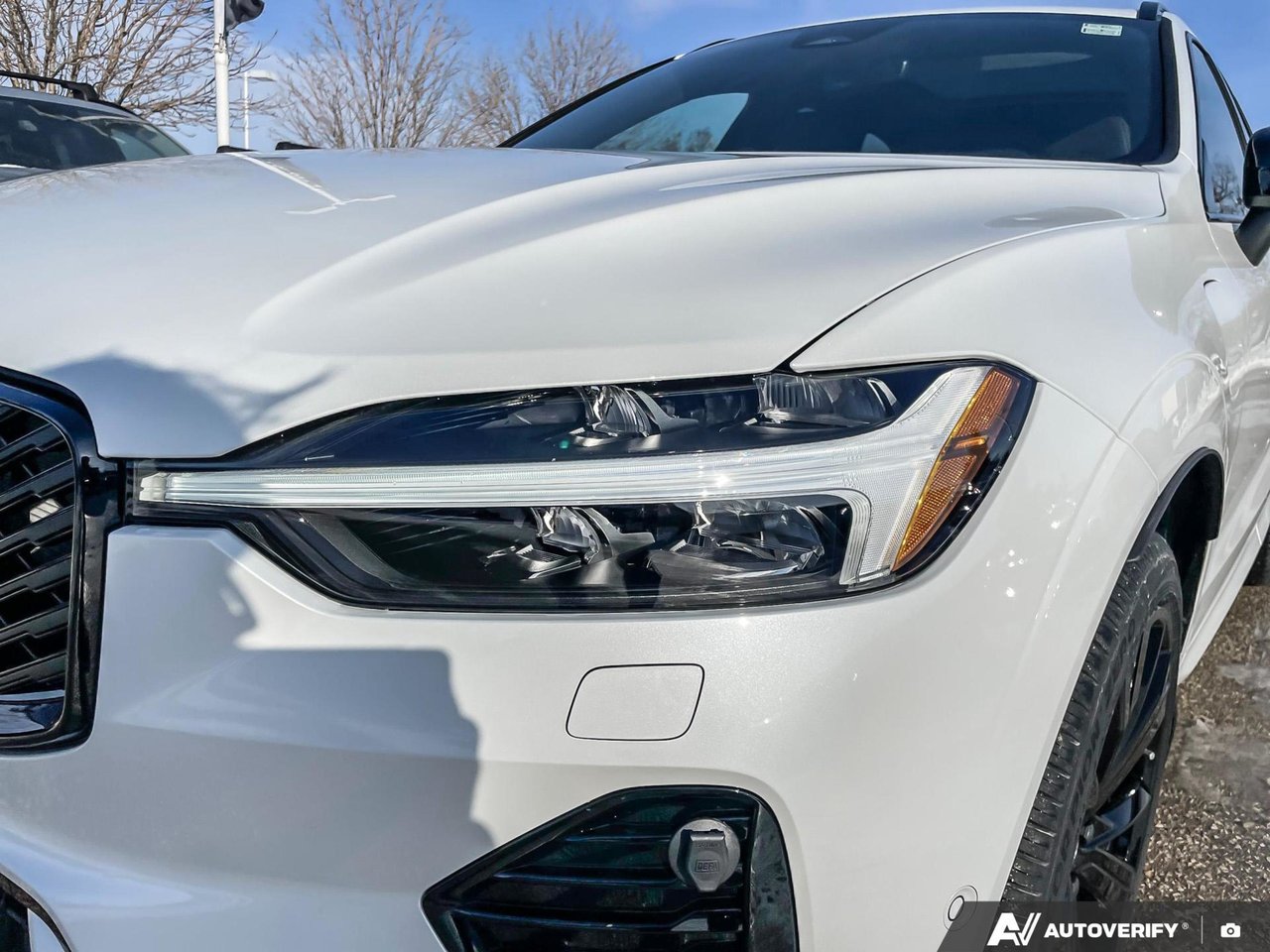 2026 Volvo XC60 Plug-In Hybrid Ultra Black Edition-11