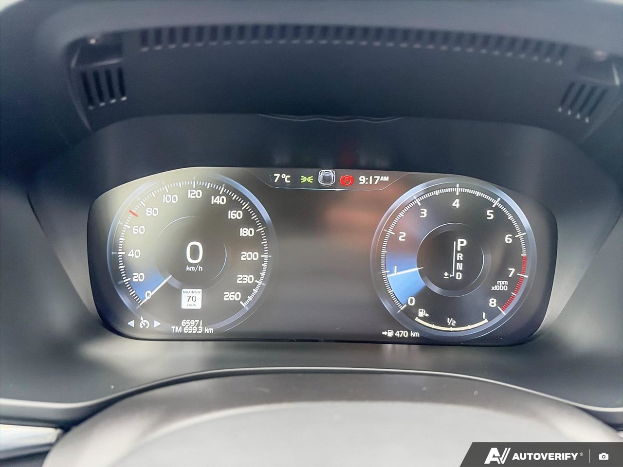 2020 Volvo XC60 Momentum-14