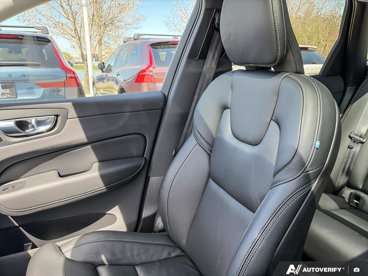 2021 Volvo XC60 Inscription-19