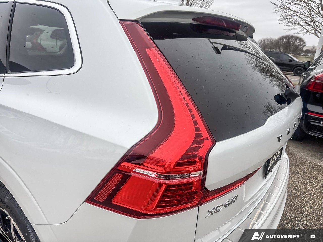 2022 Volvo XC60 Momentum-12