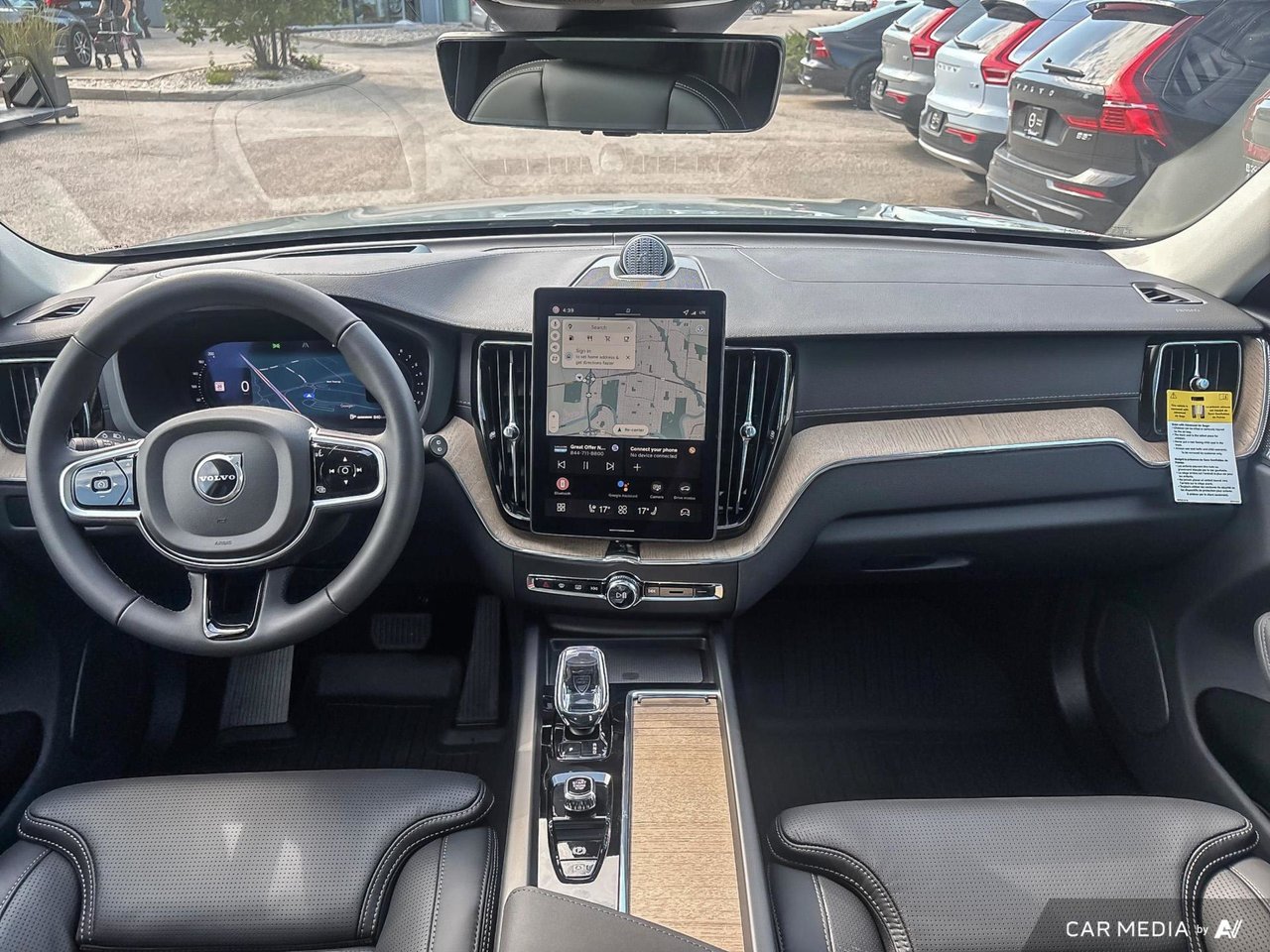 2026 Volvo XC60 Ultra Dark Theme-24