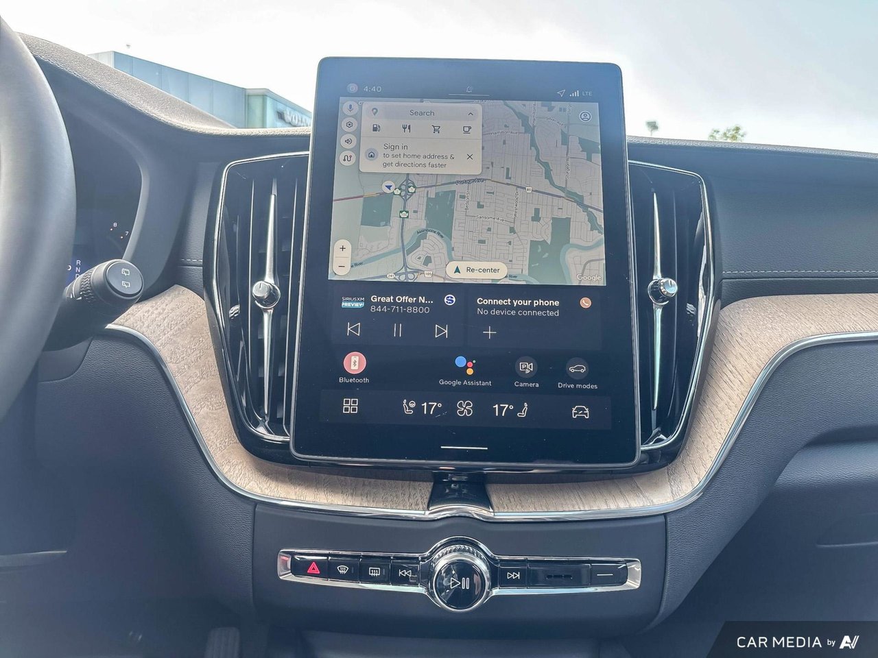 2026 Volvo XC60 Ultra Dark Theme-19