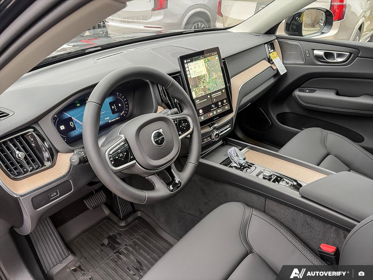 2026 Volvo XC60 Plus Dark Theme-13