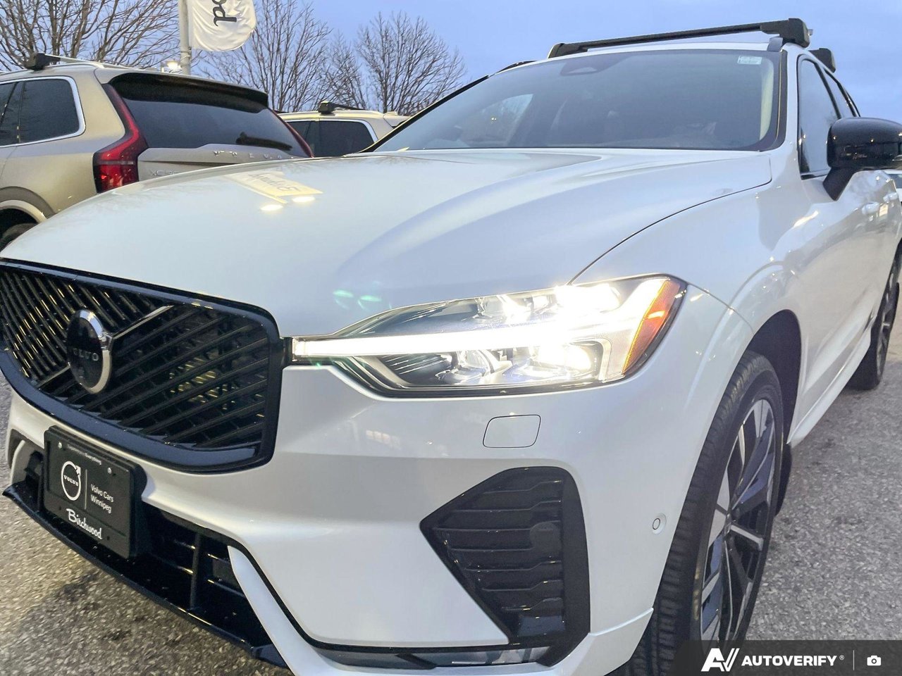 2026 Volvo XC60 Plus Dark Theme-11