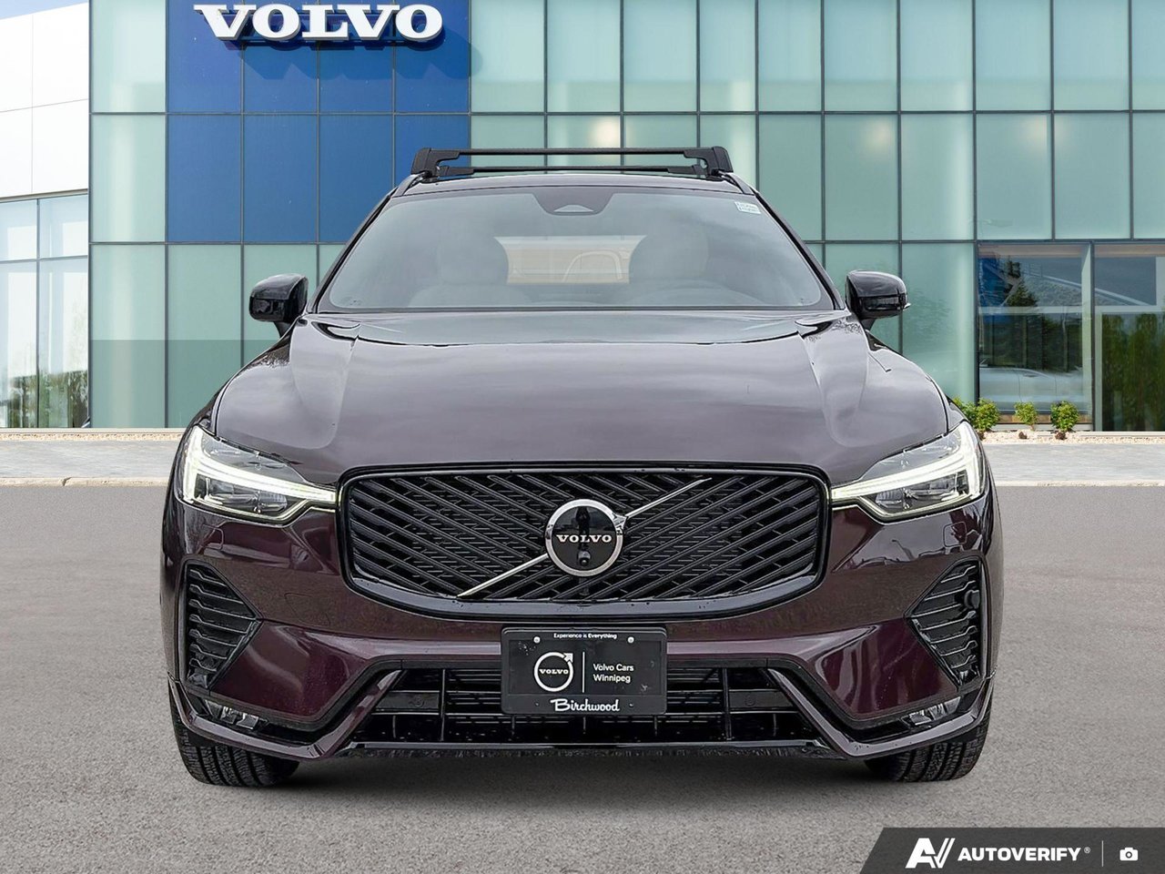 2026 Volvo XC60 Plus Dark Theme-5