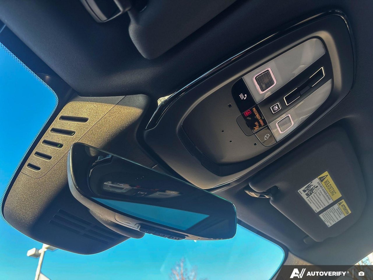 2026 Volvo XC60 Ultra Black Edition-21