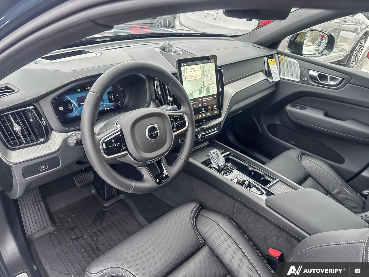 2026 Volvo XC60 Ultra Black Edition-13