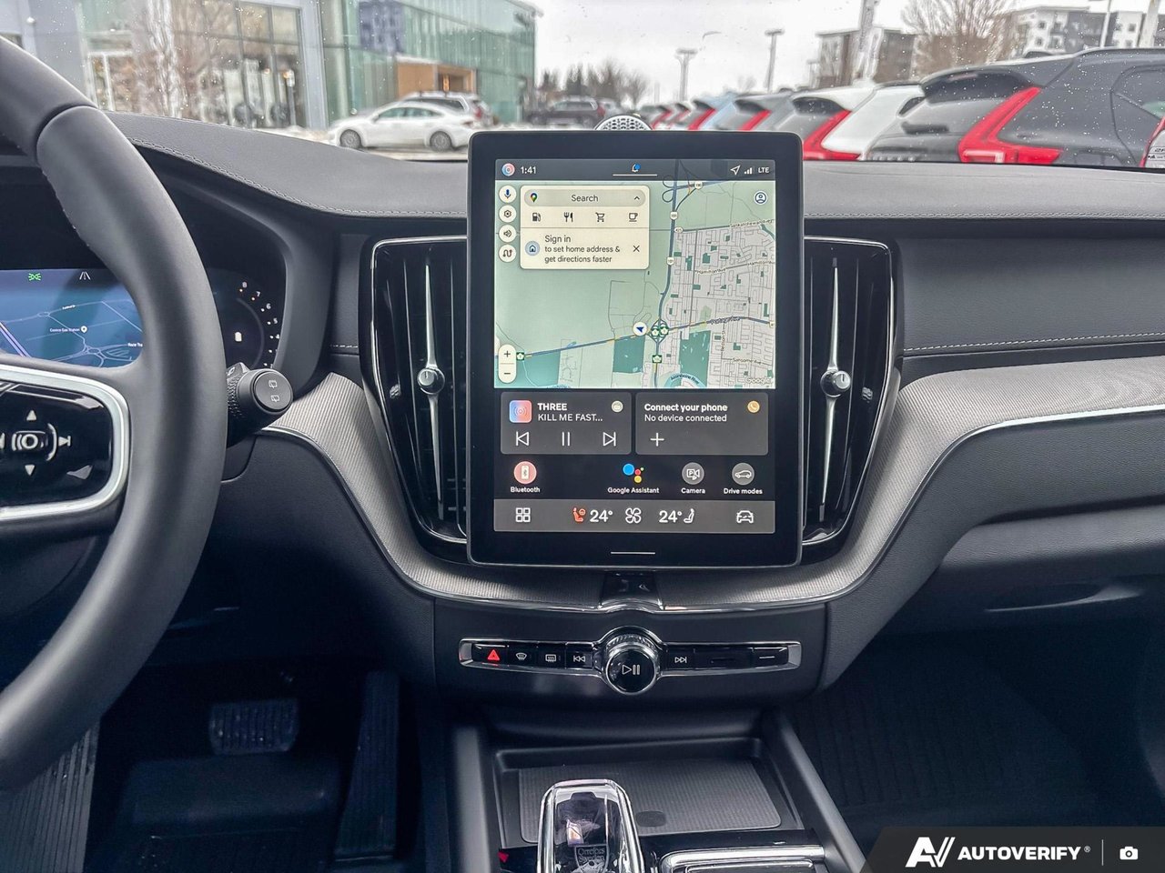 2026 Volvo XC60 Ultra Black Edition-19