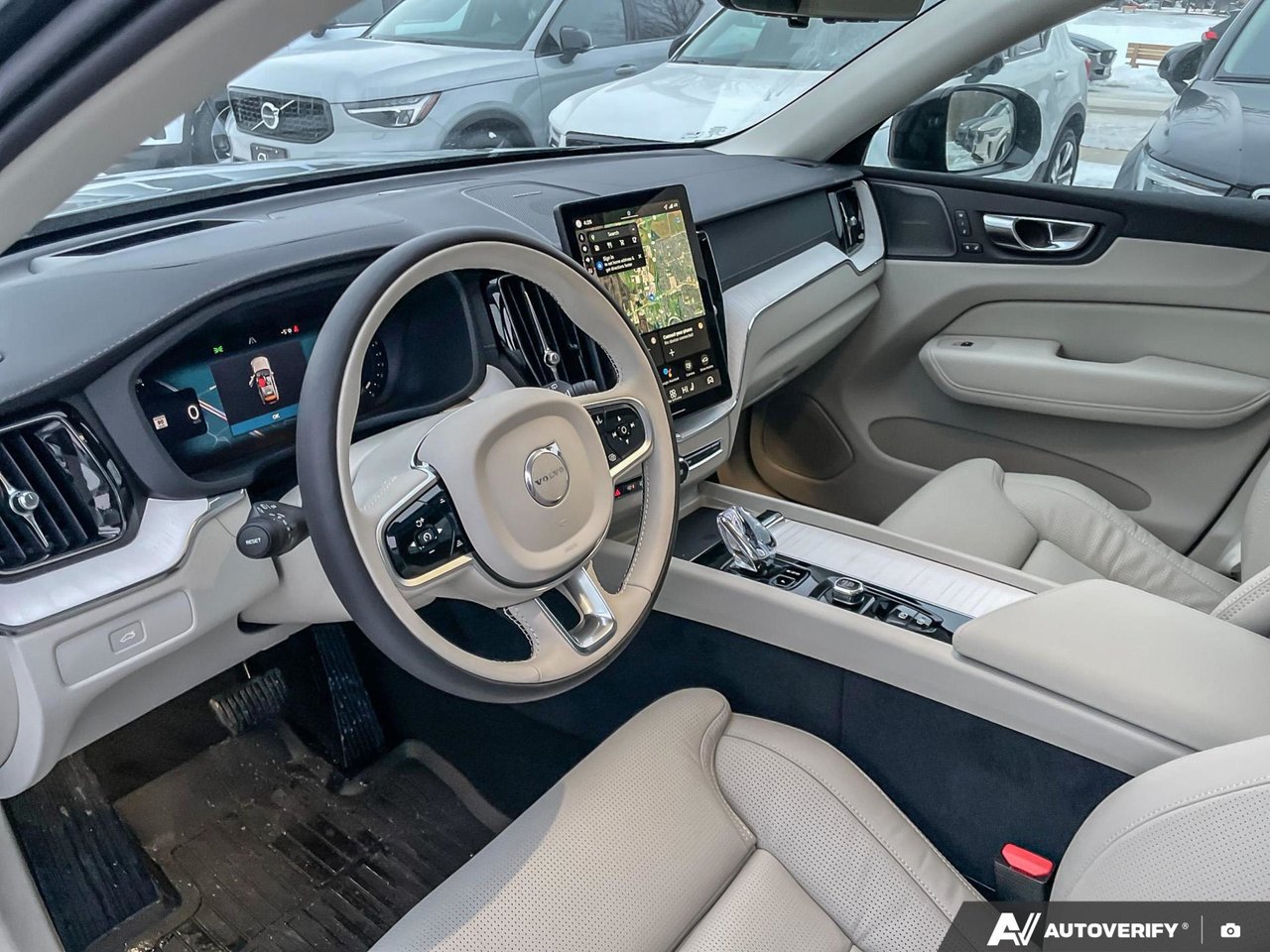 2026 Volvo XC60 Ultra Dark Theme-13