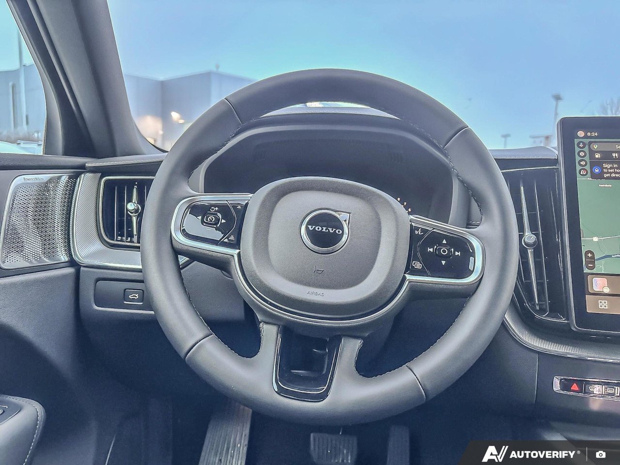 2026 Volvo XC60 Ultra Black Edition-14