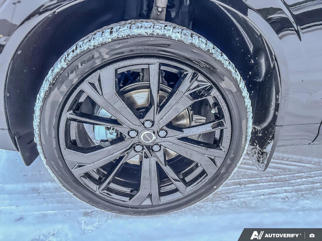 2026 Volvo XC60 Ultra Black Edition-9