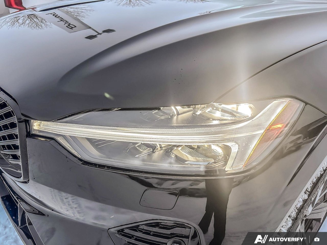 2026 Volvo XC60 Ultra Black Edition-11