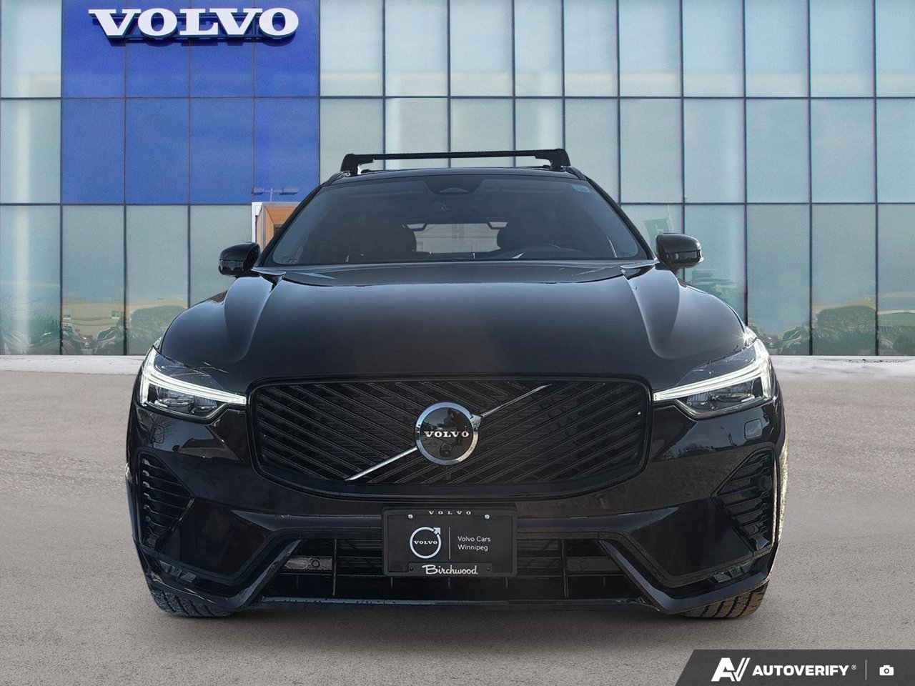 2026 Volvo XC60 Plus Dark Theme-5