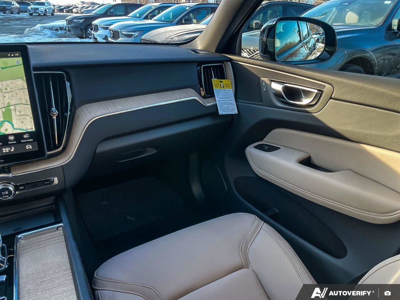 2026 Volvo XC60 Core Dark Theme-25
