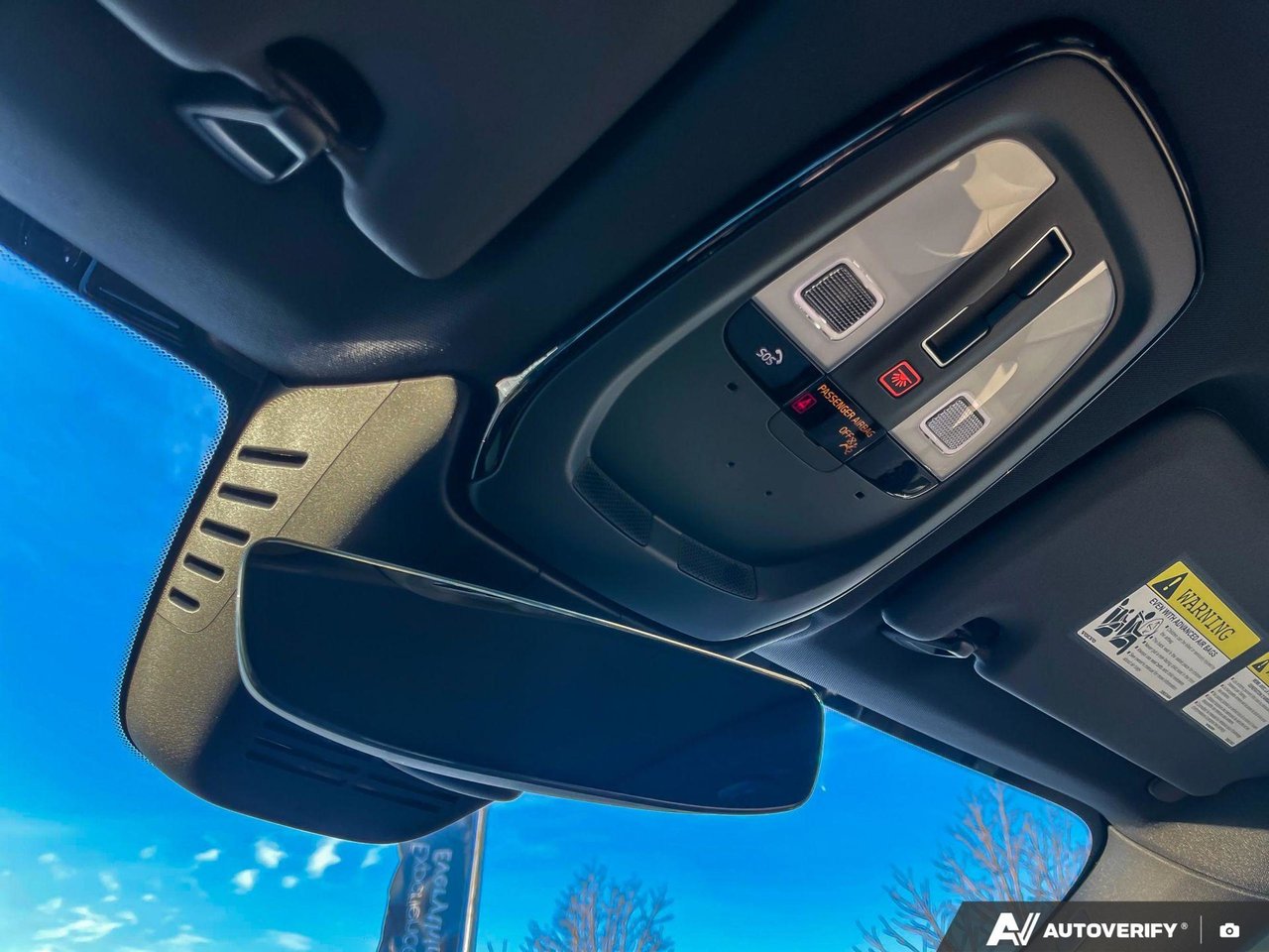 2026 Volvo XC60 Core Dark Theme-21