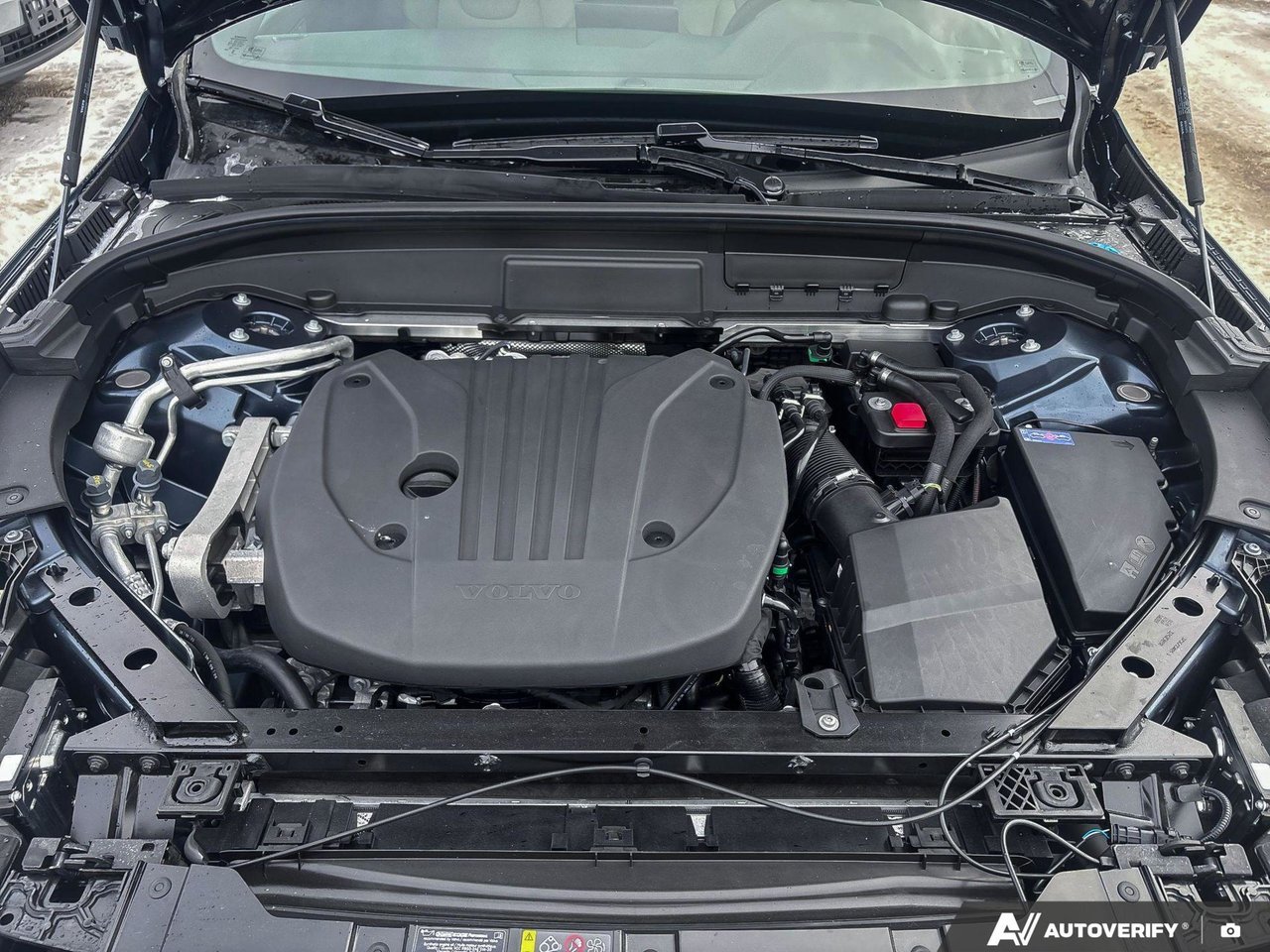 2026 Volvo XC60 Core Dark Theme-7