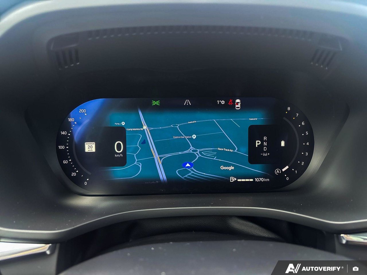 2026 Volvo XC60 Core Dark Theme-15