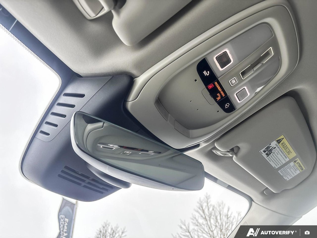 2026 Volvo XC60 Core Dark Theme-21