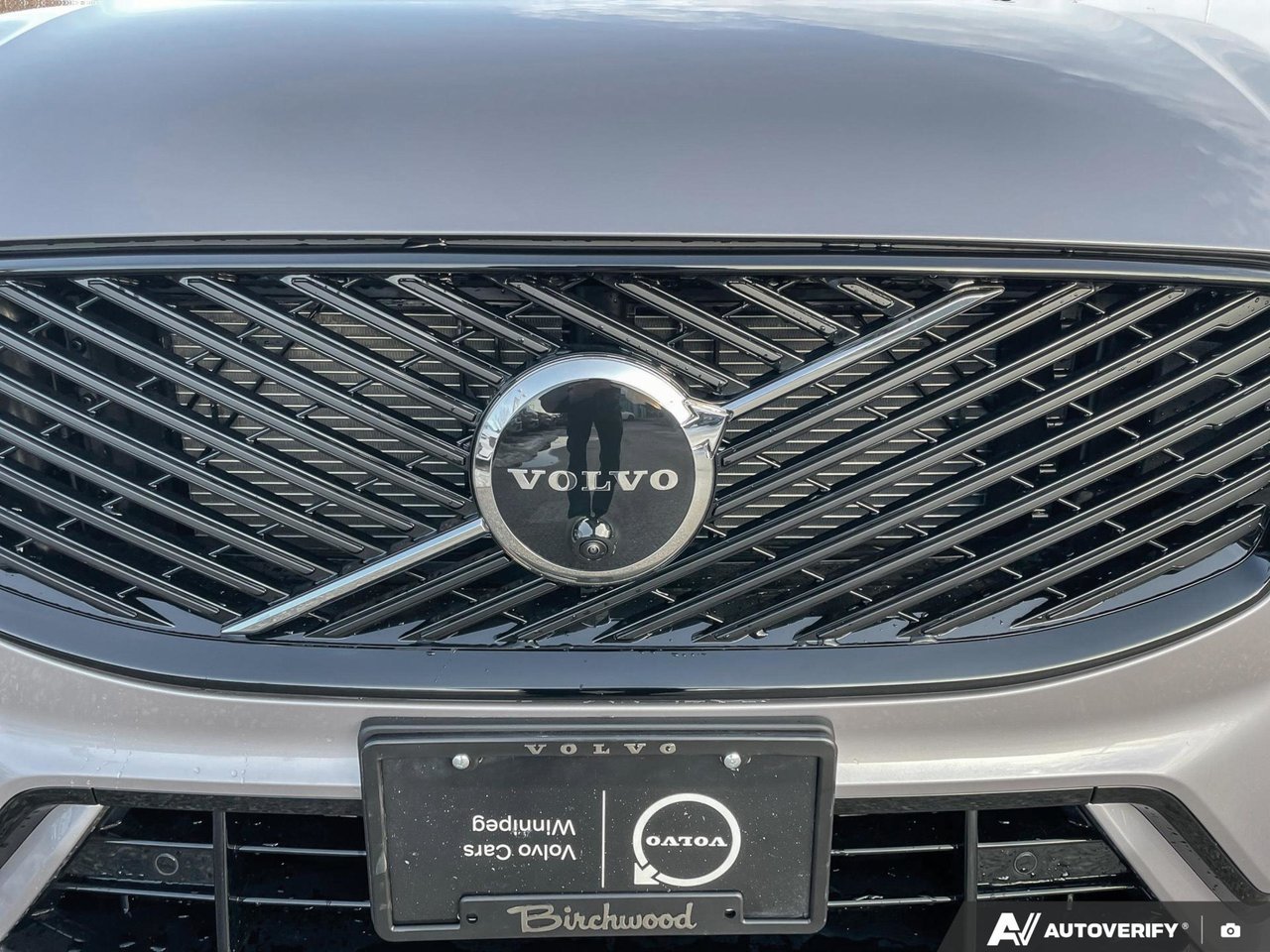2026 Volvo XC60 Ultra Dark Theme-6