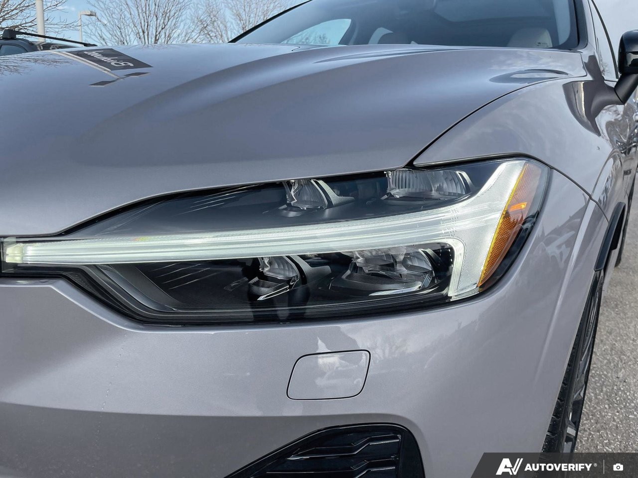 2026 Volvo XC60 Ultra Dark Theme-11