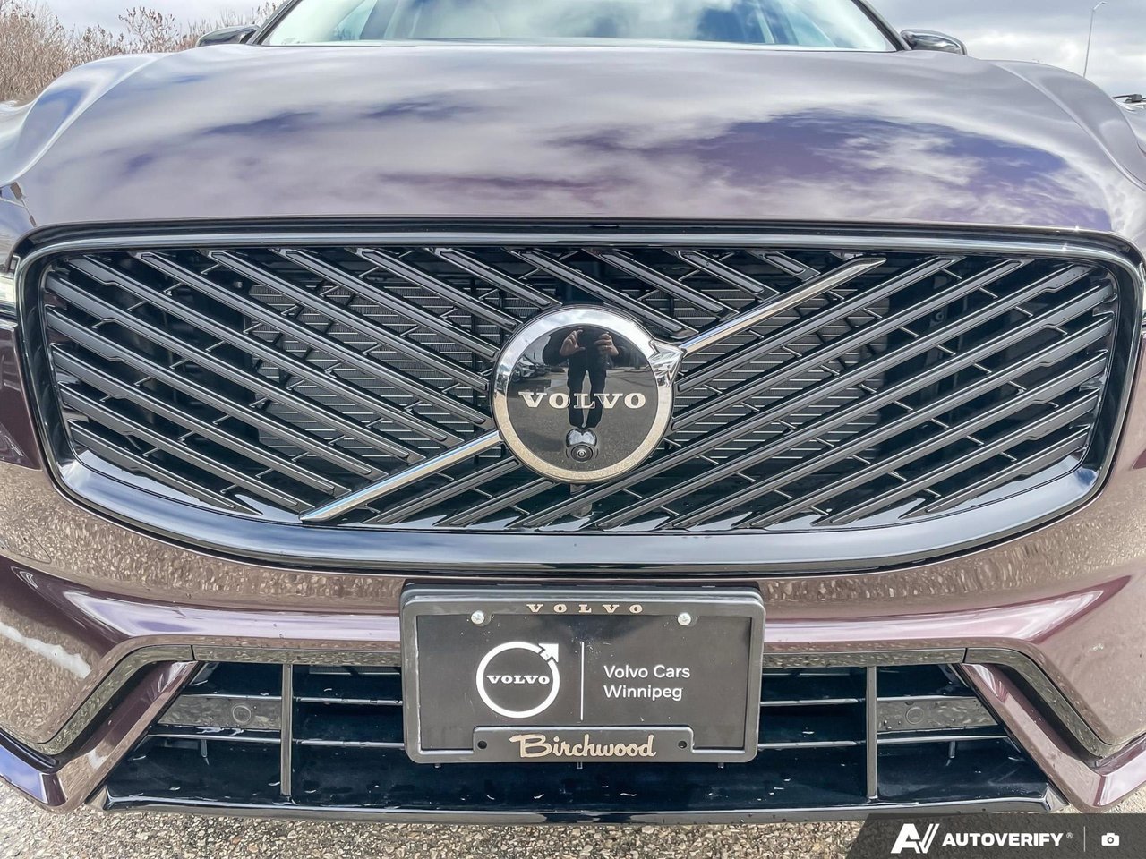 2026 Volvo XC60 Ultra Dark Theme-5