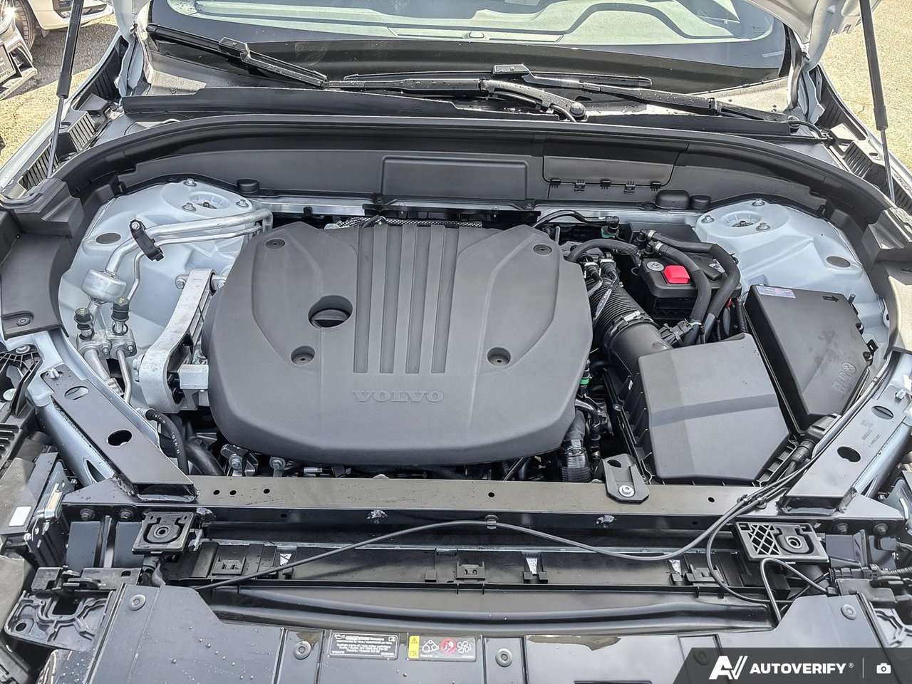 2026 Volvo XC60 Plus Dark Theme-6