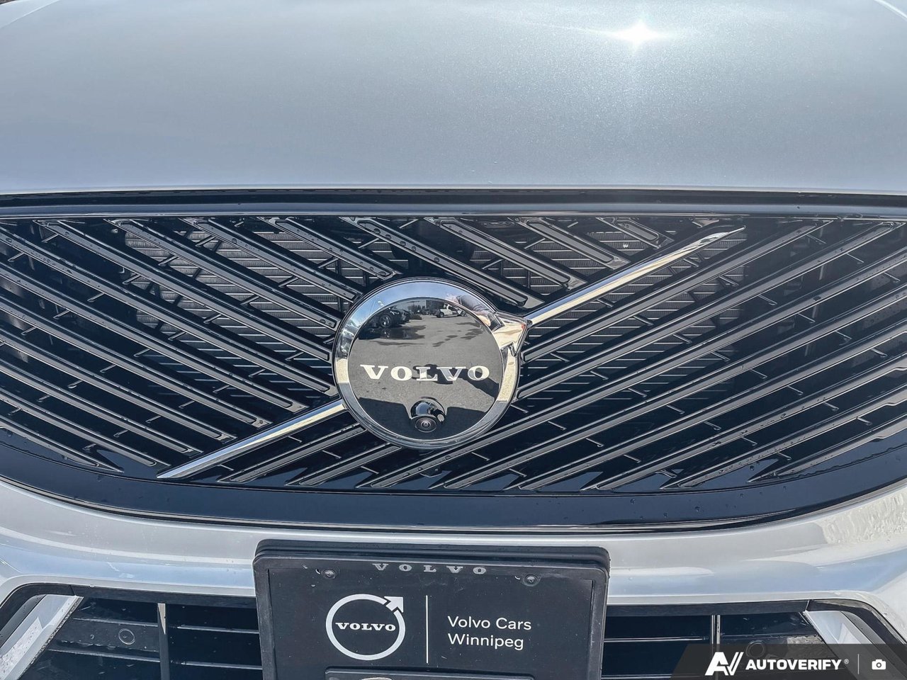 2026 Volvo XC60 Plus Dark Theme-5