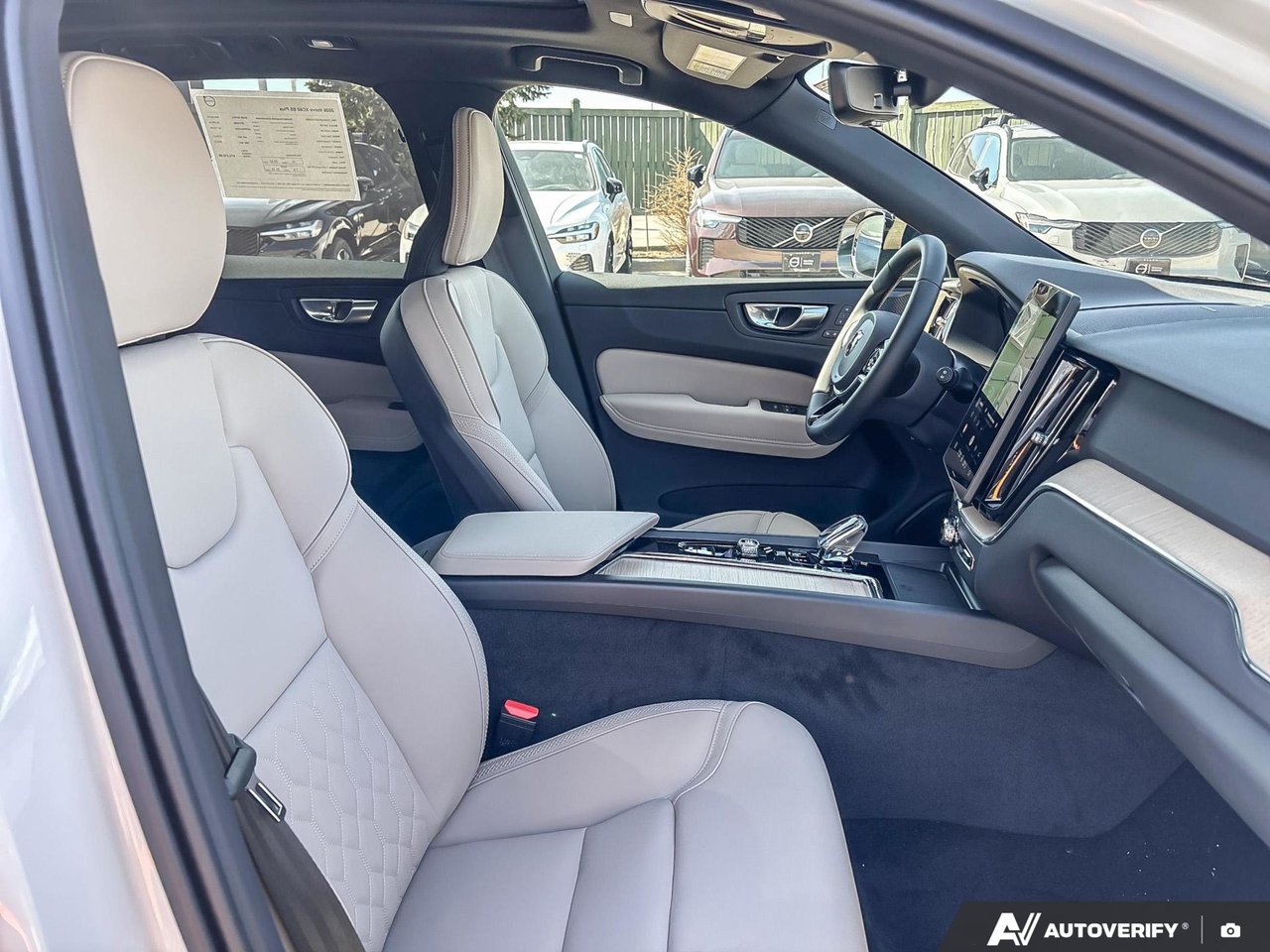 2026 Volvo XC60 Plus Dark Theme-21